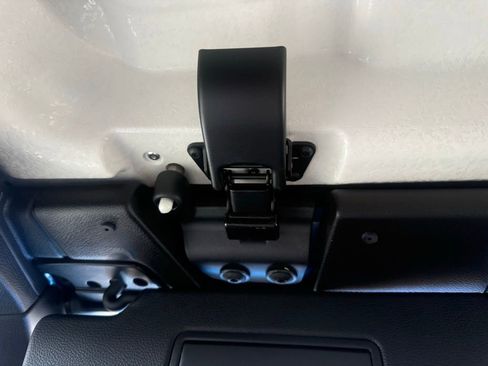 New 2026 Jeep Gladiator Rubicon w/ Whitecap Package AWD/4WD image 30