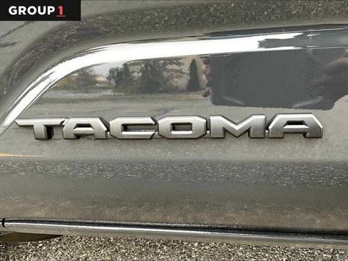 Certified 2024 Toyota Tacoma SR5 AWD/4WD image 15