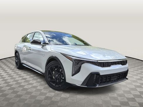 New 2026 Kia K4 GT-Line Turbo FWD image 3
