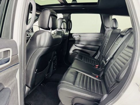 Used 2018 Jeep Grand Cherokee Limited AWD/4WD image 17