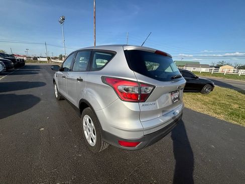 Used 2017 Ford Escape S image 6