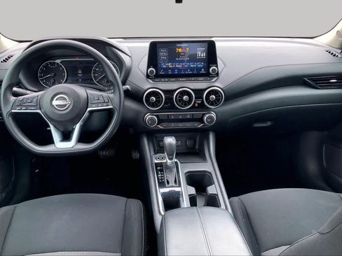 Used 2024 Nissan Sentra SV FWD image 16