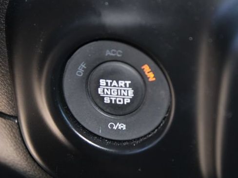 Used 2022 Jeep Wrangler Unlimited Sport AWD/4WD image 21