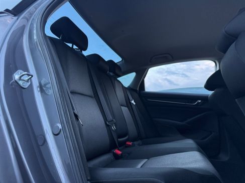 Used 2021 Honda Accord Hybrid image 18