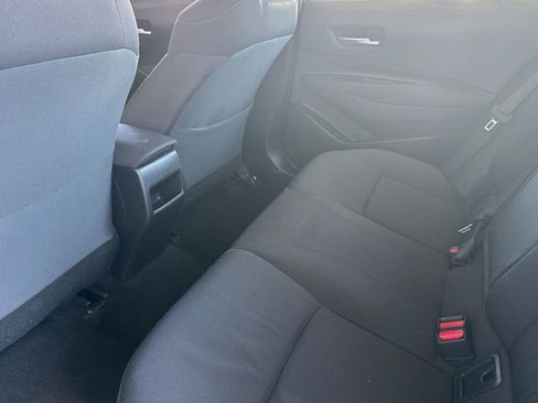 Used 2020 Toyota Corolla LE image 11