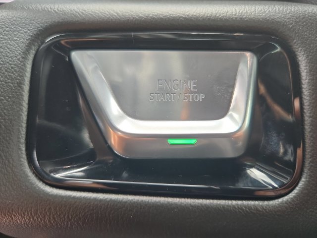 Used 2026 GMC Yukon Elevation RWD image 16