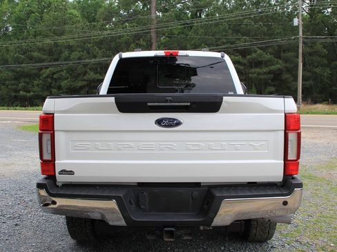 Used 2021 Ford F250 Lariat w/ Lariat Ultimate Package AWD/4WD image 7