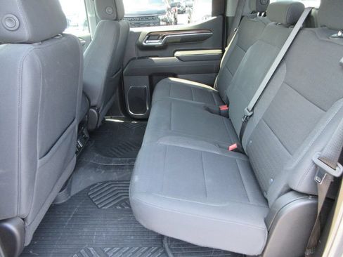 Certified 2024 Chevrolet Silverado 1500 LT AWD/4WD image 16