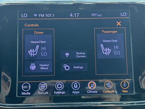Used 2021 Jeep Grand Cherokee Laredo X AWD/4WD image 22
