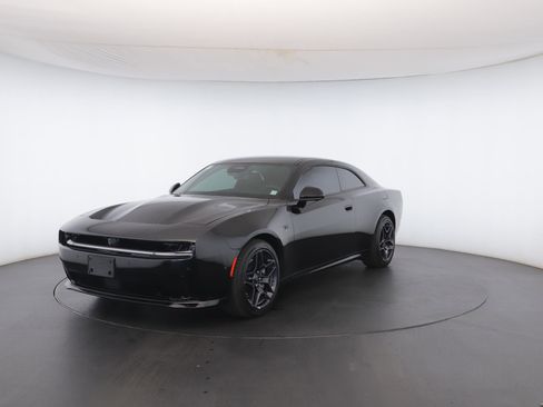 Used 2024 Dodge Charger Daytona R/T w/ Plus Group image 39