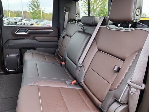 New 2026 GMC Sierra 2500 Denali w/ Denali Reserve Package image 20