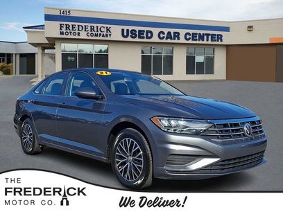 Used 2021 Volkswagen Jetta SE w/ SE Cold Weather Package