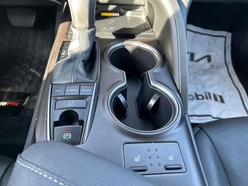 Used 2024 Toyota Camry XSE image 32