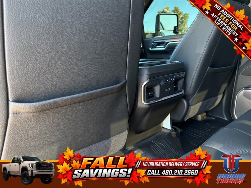 Used 2026 GMC Sierra 3500 Denali w/ Denali Reserve Package AWD/4WD image 23