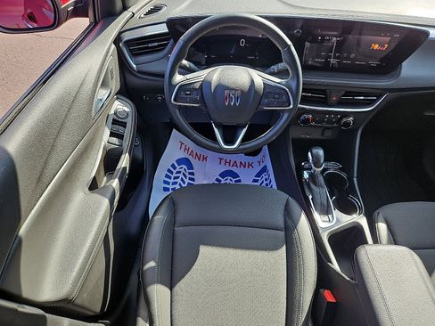 Certified 2024 Buick Encore GX Preferred w/ Comfort Package image 11