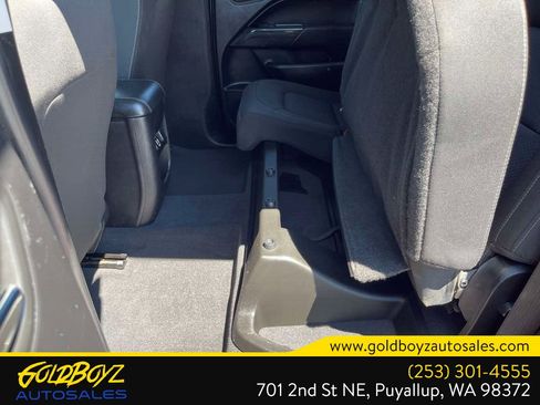 Used 2019 Chevrolet Colorado LT w/ LT Convenience Package AWD/4WD image 18