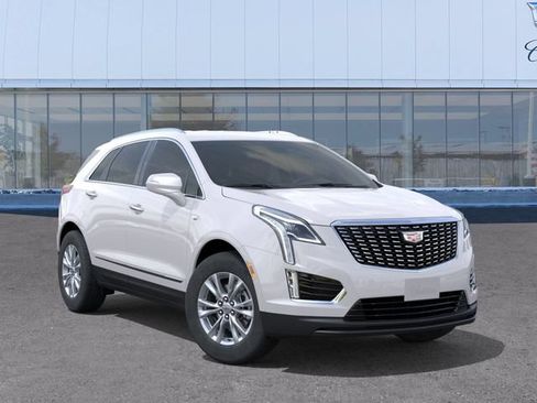 New 2026 Cadillac XT5 Luxury w/ LPO, Floor Liner Package FWD image 7