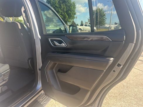 Used 2021 Chevrolet Tahoe LS image 14