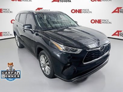 Used 2023 Toyota Highlander Platinum