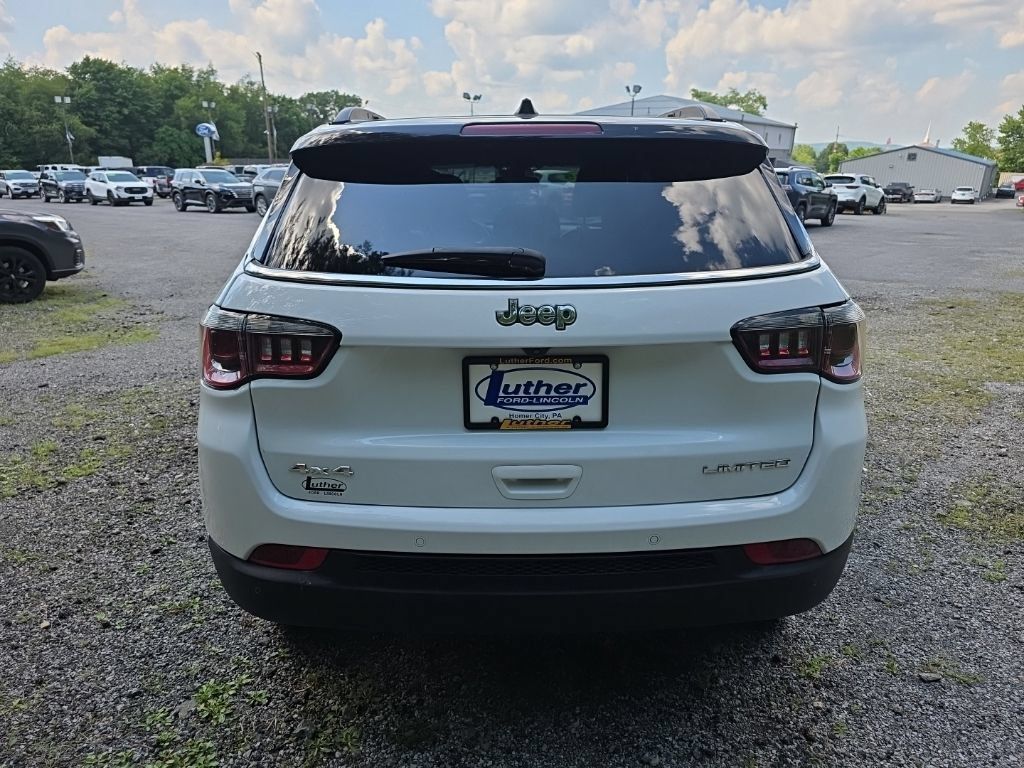 Used 2025 Jeep Compass Limited AWD/4WD image 7