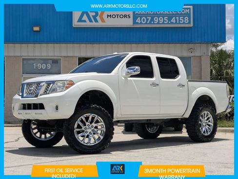 Used 2016 Nissan Frontier SV w/ SV Value Truck Package AWD/4WD image 1