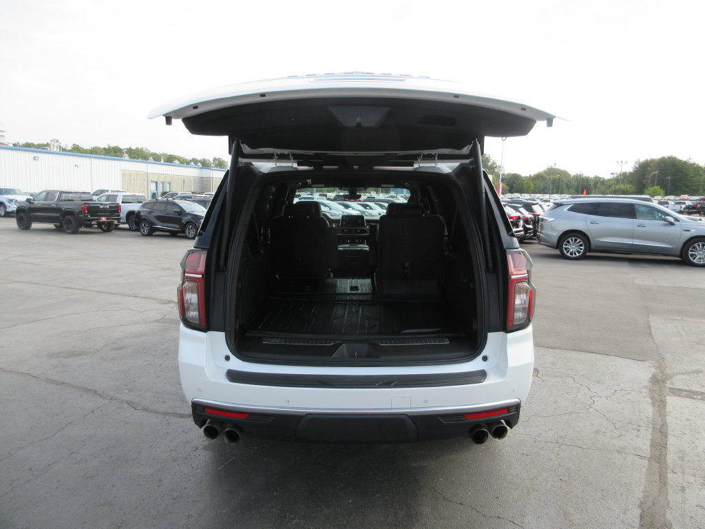 Certified 2022 Chevrolet Suburban High Country AWD/4WD image 8