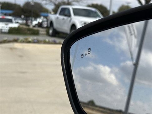 Used 2023 Ford Escape Active image 20