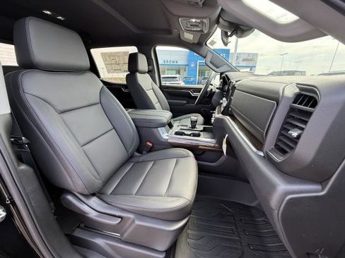 New 2026 GMC Sierra 1500 Elevation image 32