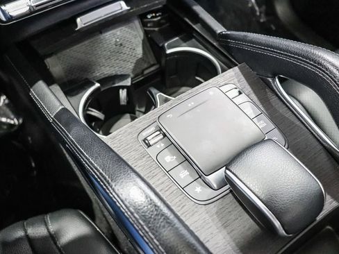 Used 2021 Mercedes-Benz GLE 350 4MATIC image 23