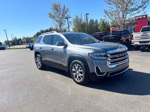 Used 2020 GMC Acadia SLT w/ Trailering Package AWD/4WD image 3