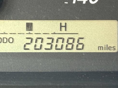 Used 2013 Toyota Camry FWD image 22