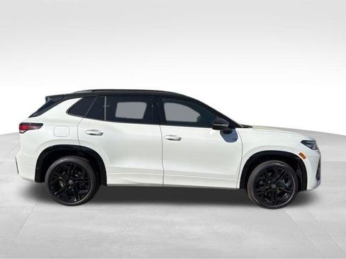 New 2026 Volkswagen Tiguan SE R-Line FWD image 1