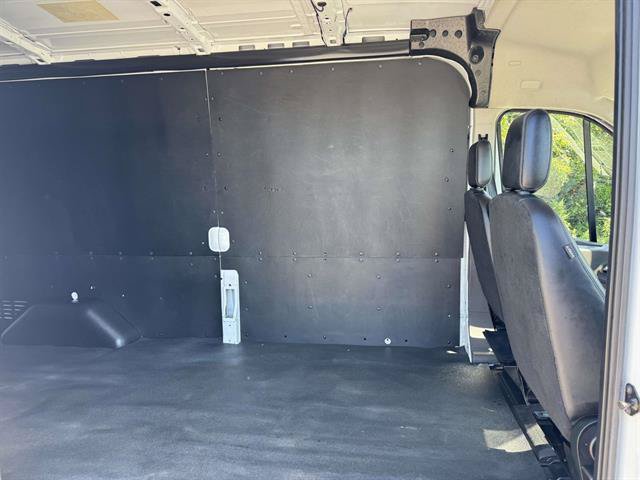 Used 2023 Ford Transit 250 Medium Roof AWD w/ Load Area Protection Package image 30