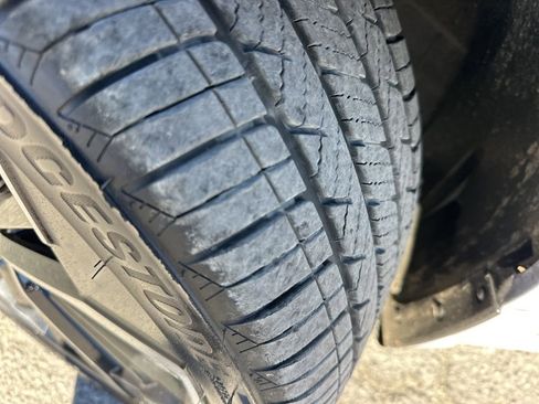 Used 2024 Nissan Altima 2.5 SR w/ SR Premium Package image 32