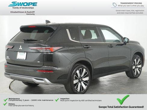 Used 2025 Mitsubishi Outlander SE AWD/4WD image 3