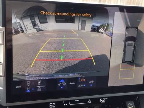 Used 2025 Toyota Sequoia Platinum image 39