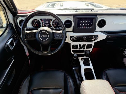 Used 2020 Jeep Wrangler Unlimited Sport S image 14