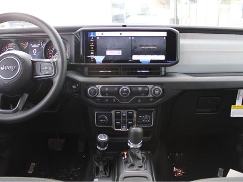 New 2026 Jeep Gladiator Sport image 24