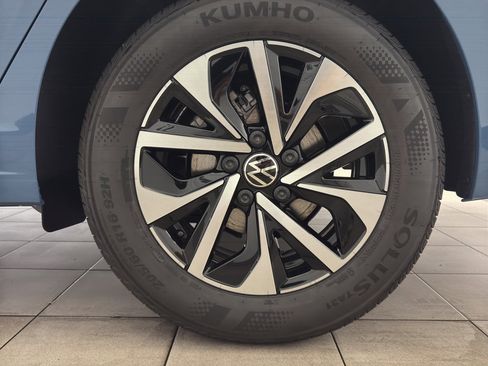 New 2025 Volkswagen Jetta S image 30