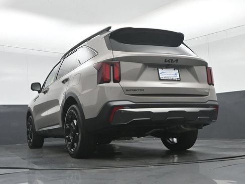 Used 2025 Kia Sorento SX AWD/4WD image 74