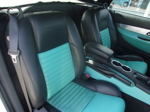 Used 2002 Ford Thunderbird RWD image 24