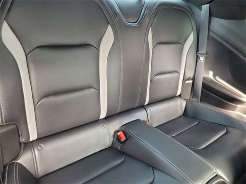 Used 2019 Chevrolet Camaro LT image 12