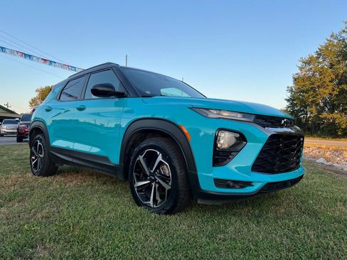 Used 2021 Chevrolet TrailBlazer RS w/ Technology Package image 7