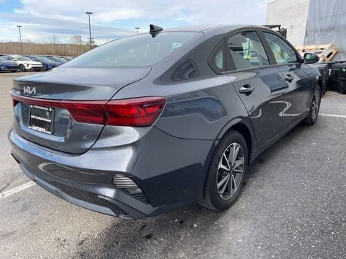 Certified 2023 Kia Forte LXS image 5