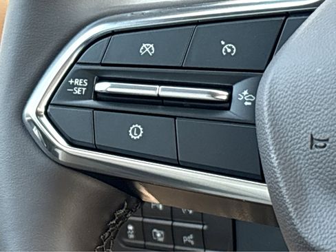 Used 2026 Chevrolet Tahoe LT w/ Comfort Package image 12