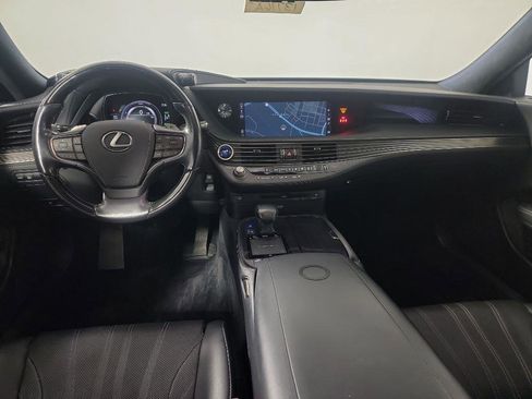 Used 2019 Lexus LS 500h AWD image 21
