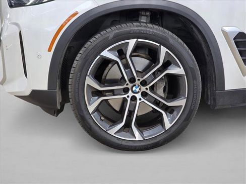 Used 2024 BMW X5 xDrive40i w/ Parking Assistance Package AWD/4WD image 9