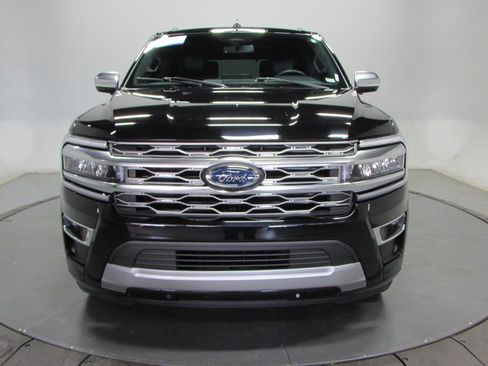 Certified 2024 Ford Expedition Platinum AWD/4WD image 2
