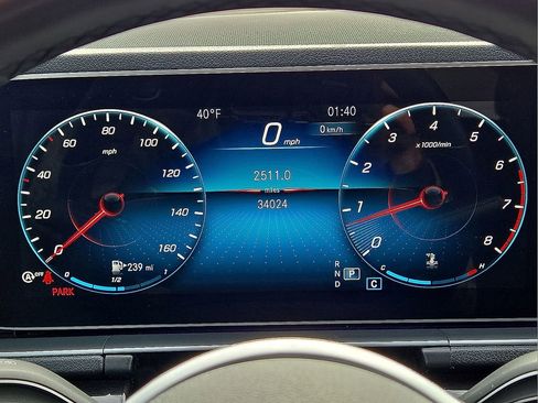 Used 2020 Mercedes-Benz GLE 350 4MATIC image 25