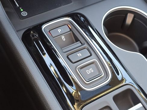 New 2025 Honda Pilot Touring image 34